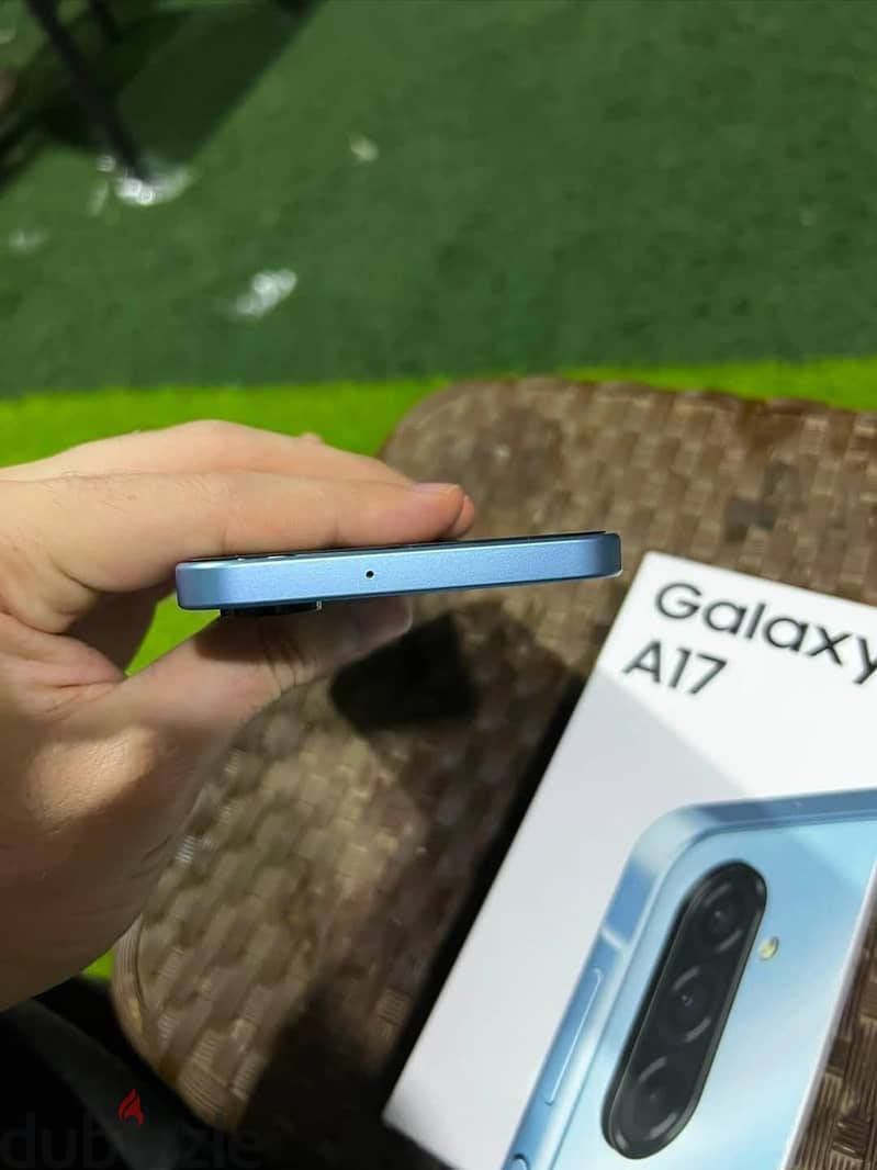 Samsung A17 4