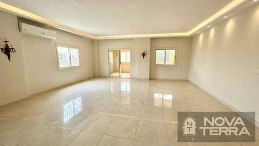 شقة للإيجار بمدخل خاص – الحي الثامن District 8– الشيخ زايدSheikh Zayed-بالقرب من محور 26 يوليو  وصله دهشور   هايبر وان   سعودى ماركت