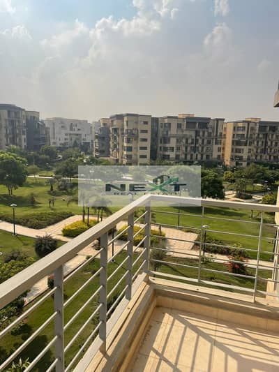 Opportunity to rent in the most prestigious and newest phase of Madinaty, in B8. Apartment 157m², layout: 3 bedrooms + 2 bathrooms + reception + kitch