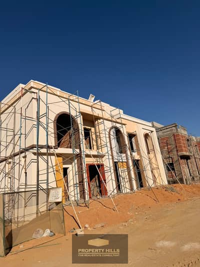 Townhouse for sale with immediate delivery in Ever East at a special price, Sixth Settlement