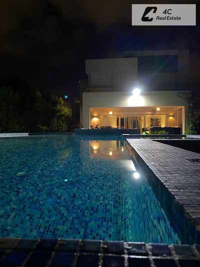 At the old contract price –Senior Chalet – 370m– Resale–Immediate–in Hacienda Bay –North Coast–Fully furnished with air conditioning–Ready for viewing