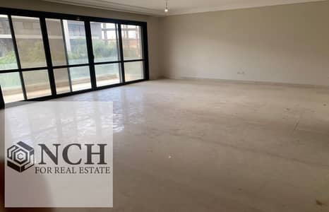 Apartment for Rent in Patio 7 | Pool View |