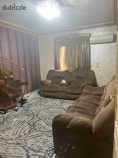 شقة للبيع بمصر الجديدة ٢٠٠ متر