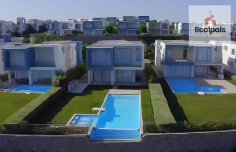 اقل سعر شاليه فندقي غرفتين  في فوكة باي الساحل الشمالي fouka bay north coast فيو بحر + حمام سباحة ( مفروشة بالكامل مودرن ) بسعر (( 10,500,000 ))