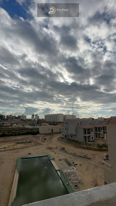 فيلا مساحه 310 متر في ارقي كمبوند في سموحه الاسكندريه