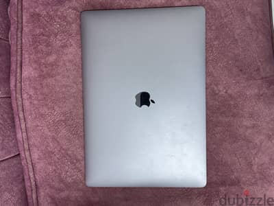 MacBook pro 15-inch 2019