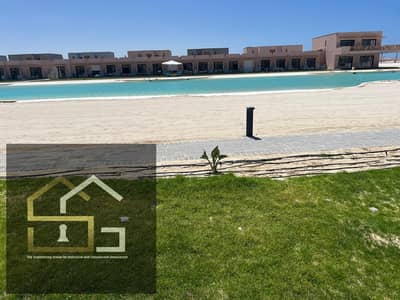 للبيع كابينه على البحر وعلى اللاجون لملاك بلايا سعر مميز PLAYA