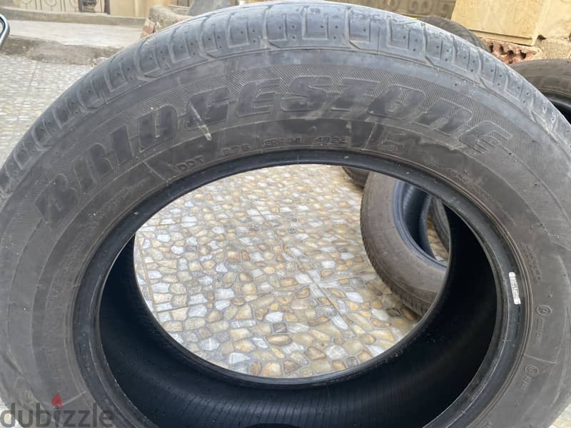 4 tires 4