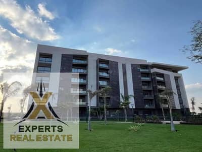 شقه للبيع في بريفادو مدينتي فيو البحيرات حجز قديم