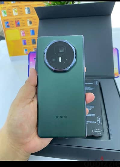 Honor magic v3 فتح كرتونه فقط