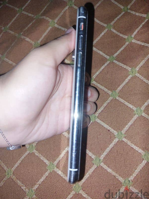 iPhone 3
