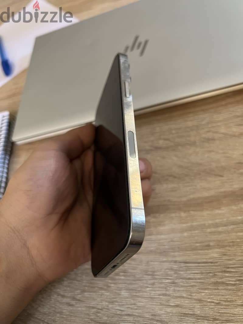 Iphone 12pro max 1