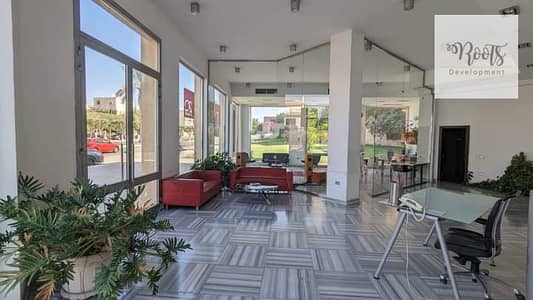 للايجار مبنى ادارى بمساحة 1000 متر مفروش فى كمبوند بيفيرلى هيلز - الشيخ ذايد  Furnished Office Building 1000 sqm for Rent in  Beverly Hills - Zayed