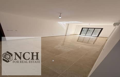 شقة تشطيب كامل للإيجار في فيفث سكوير | 180 متر