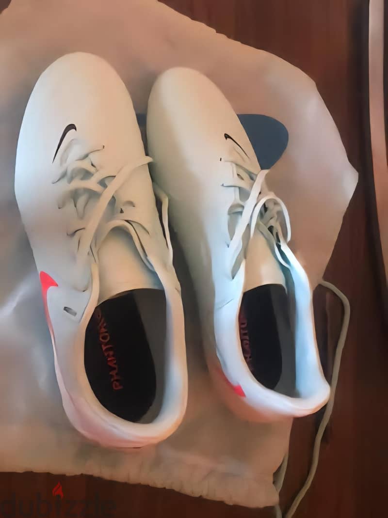 Nike shoes 1