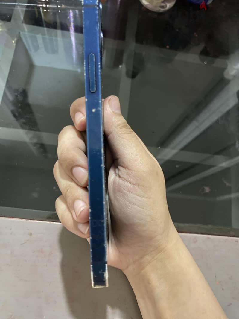 iphone 12 4