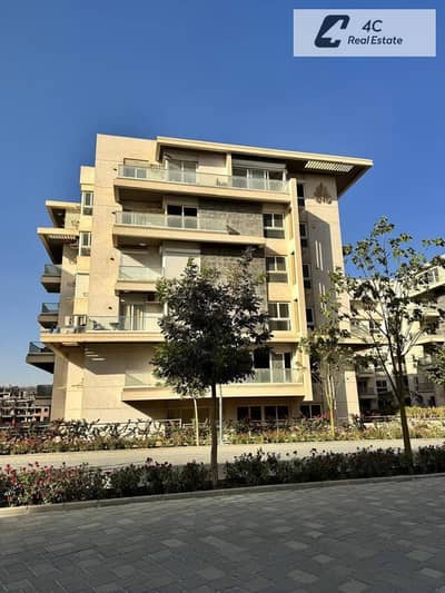 For sale in Club Park phase, a 3-bedroom apartment with an open view and a distinctive view in Mountain View I City Compound, Fifth Settlement.