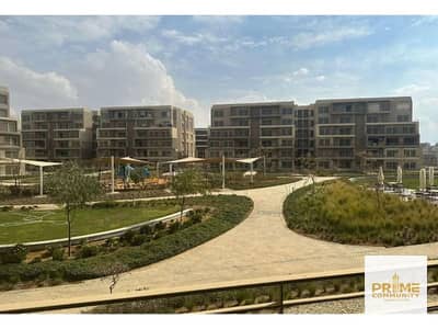 دوبلكس للبيع  بموقع مميز جدا  يطل علي لاند سكيب  واجهه  بحرية في هايد بارك التجمع الخامس Duplex for sale in Hyde park New Cairo