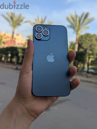 12 برو ماكس
