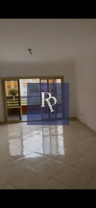 شقة أرضي 170 متر بجاردن للبيع في وصال ريزيدنس – فيو جاردن مميز وبحري صريح