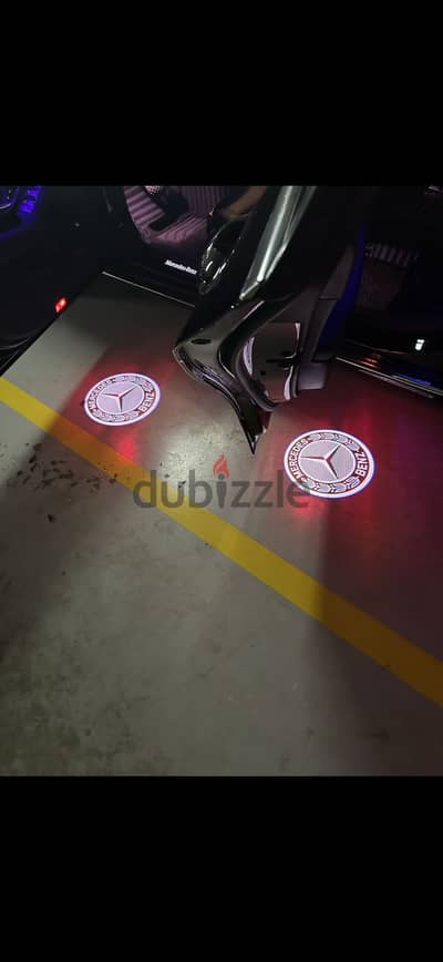 Mercedes door projector logo