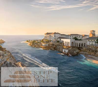 Dubai is now on the North Coast, an exceptional investment opportunity: a complete city on the sea.