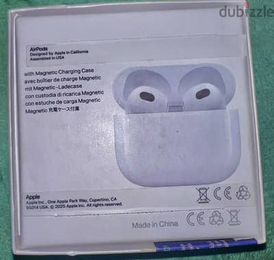 سماعة AirPods للبيع