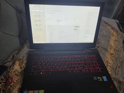 Lenovo y50-70