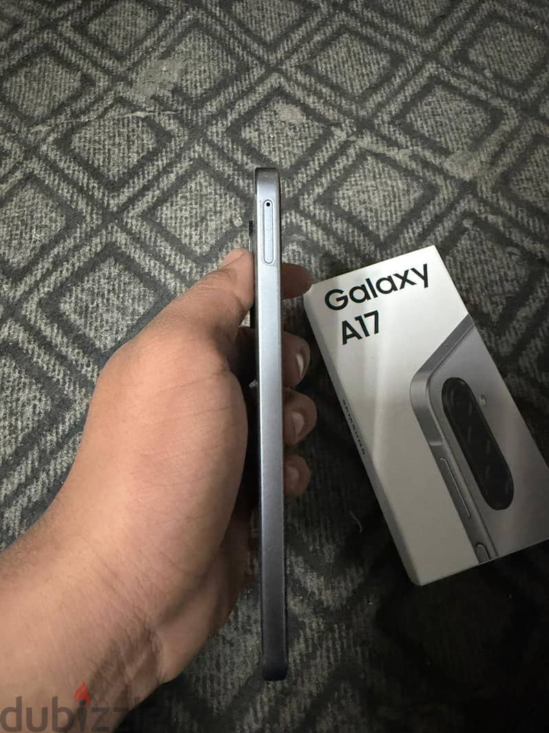 Samsung A17 1