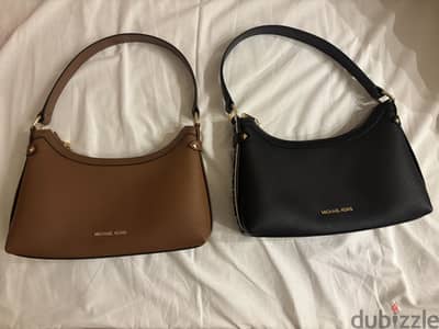 Micheal Korse shoulder purse