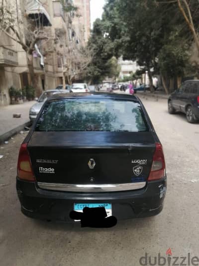 رينو لوجان 2011