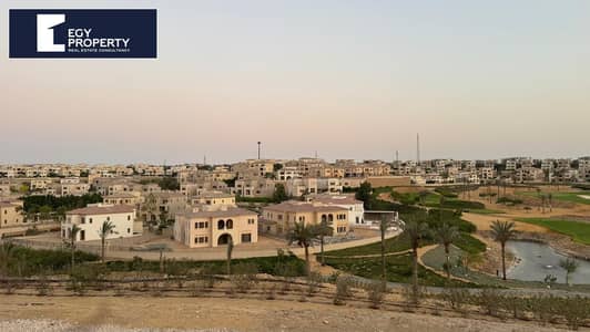 تاون هاوس كورنر فيلا للبيع في اب تاون كايرو متشطب بالكامل بــ فيو مفتوح وموقع مميز