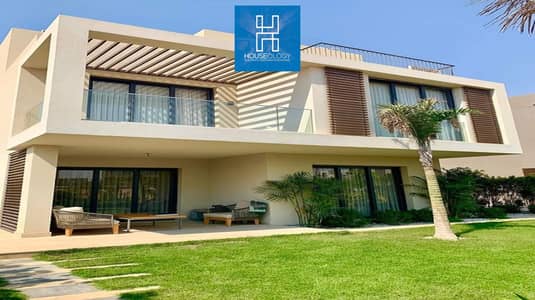 بالتقسيط علي 10 سنين و بفيو مميز علي اكبر لاند سكيب في سوديك ايست تاون هاوس كورنر برايم لوكيشن جاهزه للمعاينه Sodic East