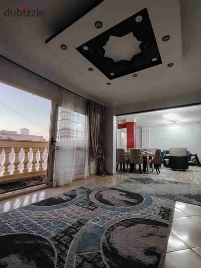 Miami furnished apartment with 3 rooms and a reception, 3 bathrooms, first occupancy