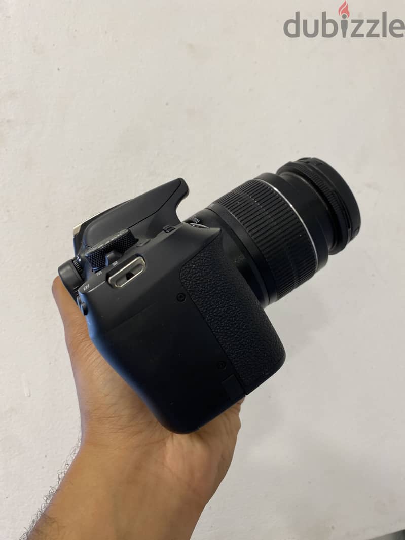 Canon 1300D 4