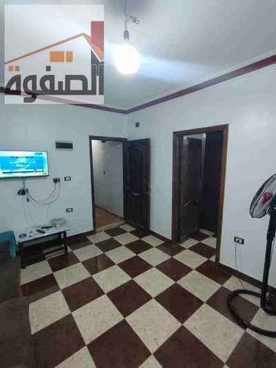 شقة للايجار استوديو بشارع أحمد زكى الرئيسى قريب لمترو المعادى