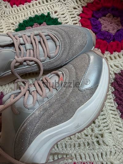 Mk shoes