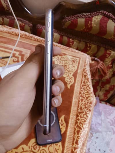آيفون اكس