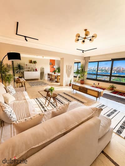 Panoramic Nile View 3-Bedrooms 200 sqmt apartment