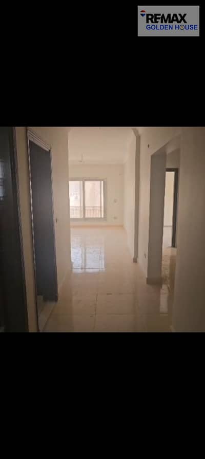 Buffalo Wide Garden Sea Corner 160m 3 Bedrooms and 2 Bathrooms for sale in Wasal Residence Compound, opposite Madinaty and next to Shorouk City and th
