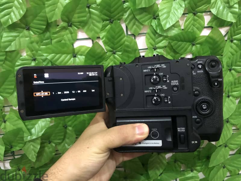 Canon EOS C70 Cinema Camera 2