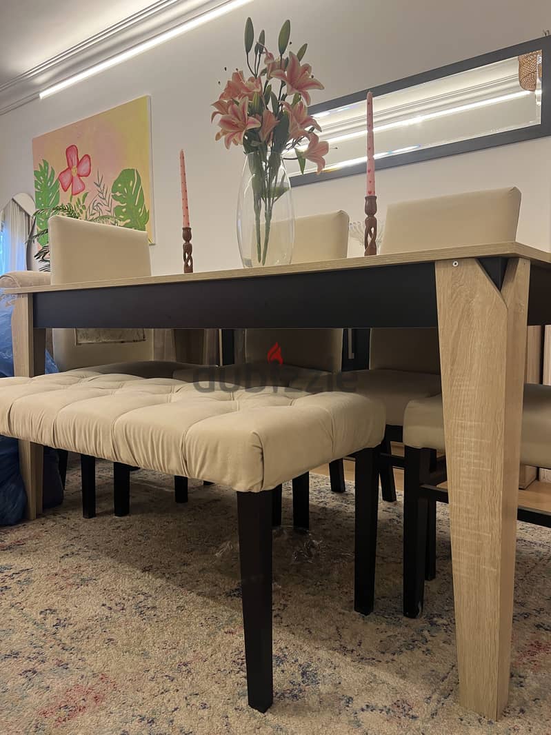 Dining room 4