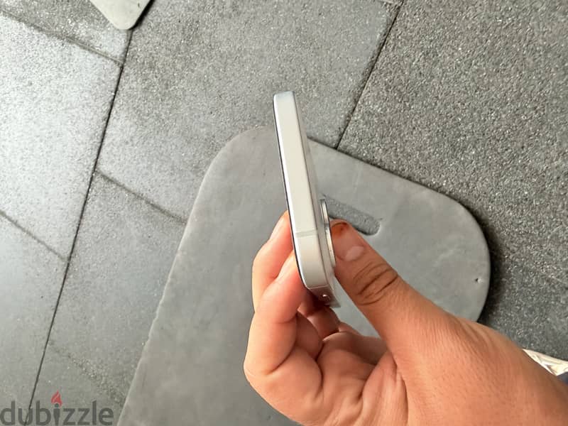 Iphone 15 4