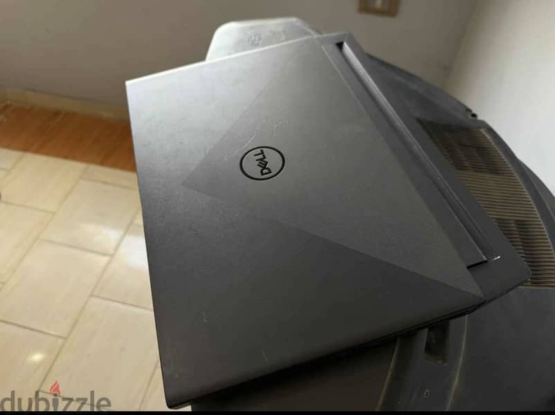 Dell G15 1