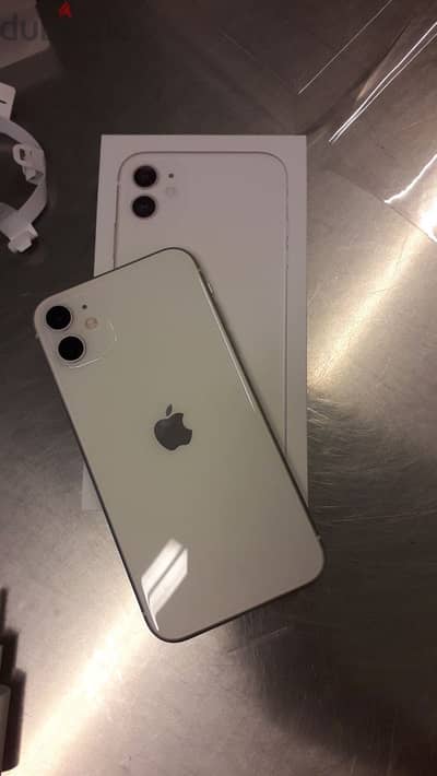ايفون 11