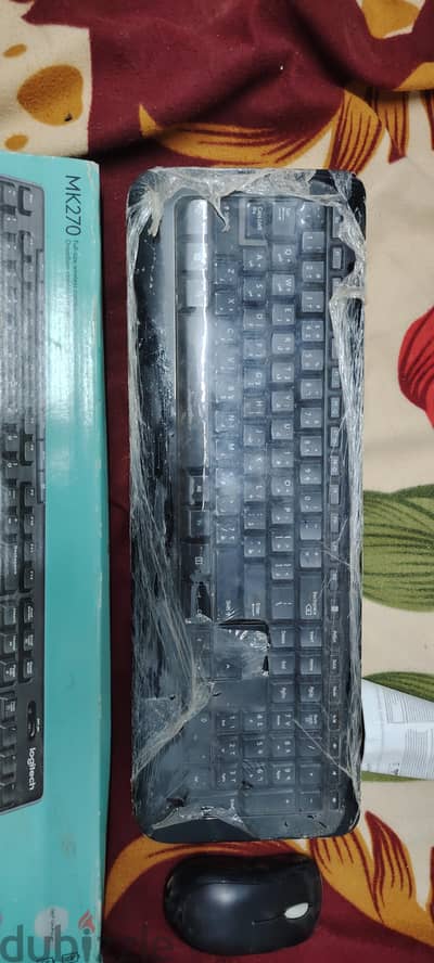 كيبورد وماوس لوجى تك واير ليس بدون الدونجول(الفلاشه)/Logitech mouse