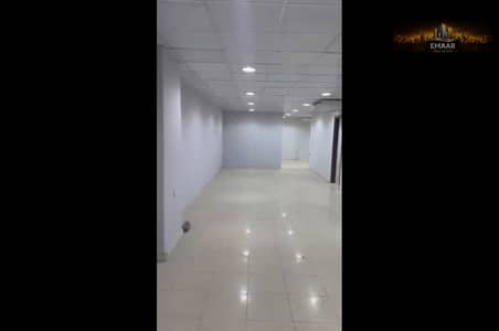 مقر إداري للايجار بأفضل سعر - واجهة - أسانسير - على مطار القاهرة مباشرة - على شارع جوزيف تيتو - سوبر لوكس