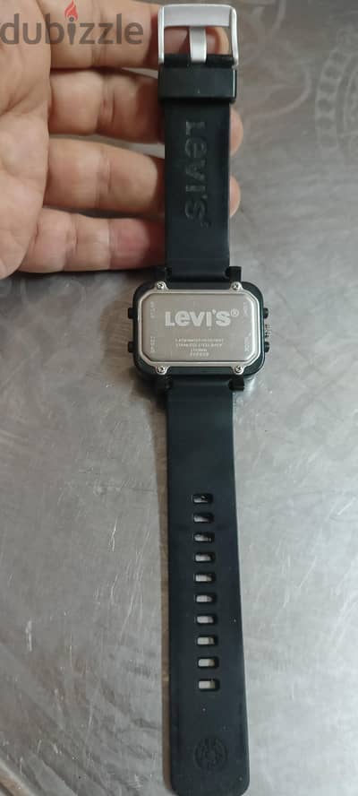 Levi's double watch