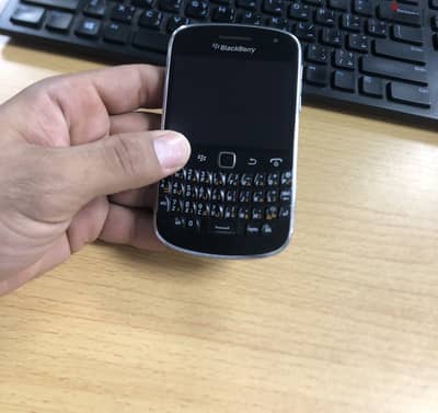 Black berry bold Excellent condition
