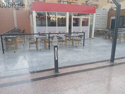 محل (مطعم في مول تجاري في اميز لوكيشن للايجار)